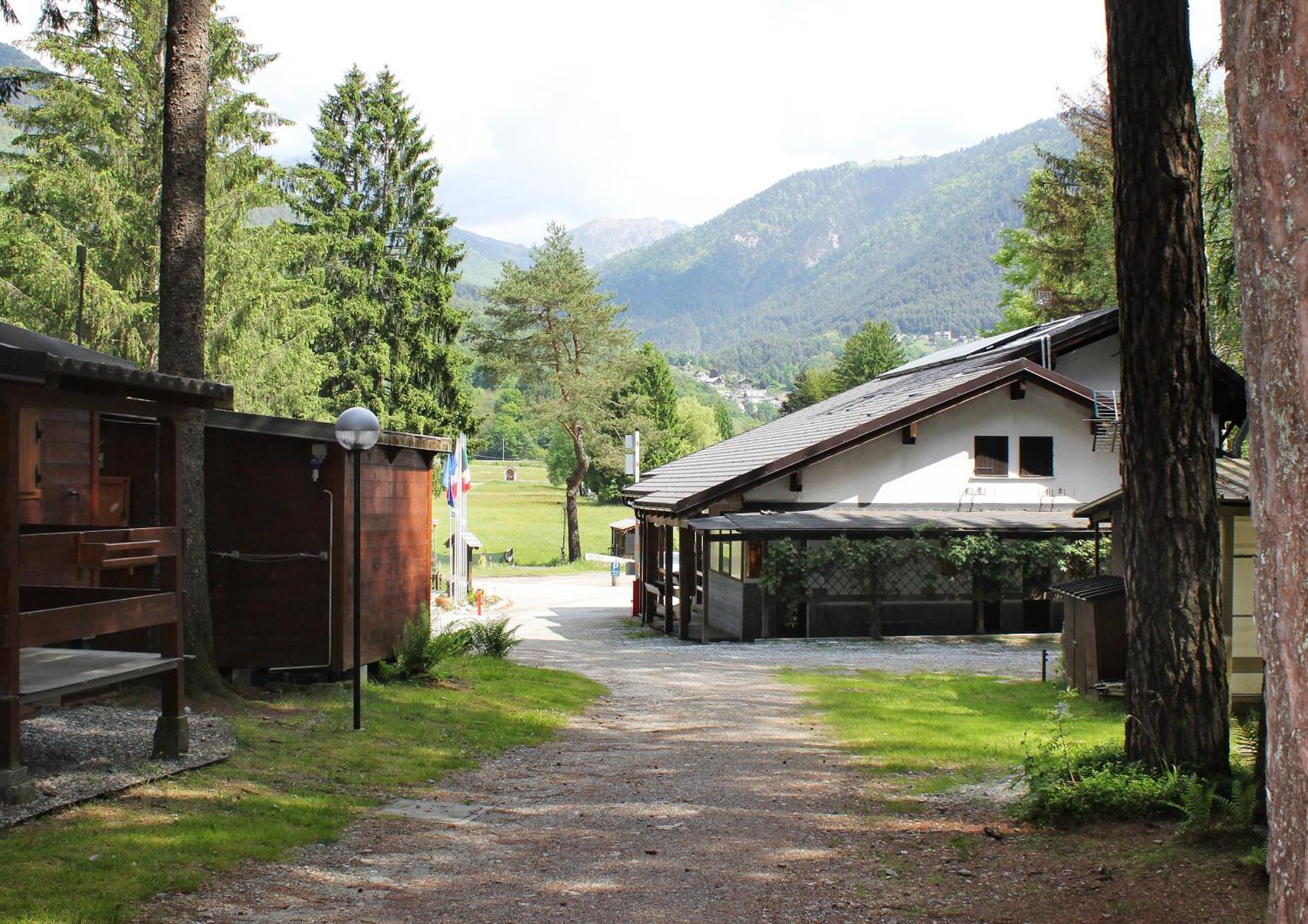 Camping La Pineta Santa Maria Maggiore Kültér fotó